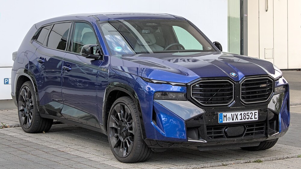BMW_XM_(G09)