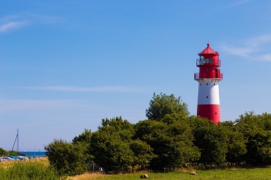 lighthouse-4445419_960_720