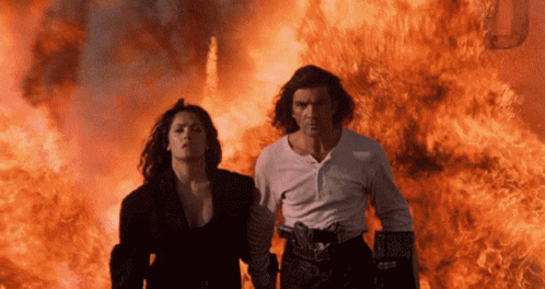 antonio-banderas-salma-hayek-el-mariachi-explosion-fire
